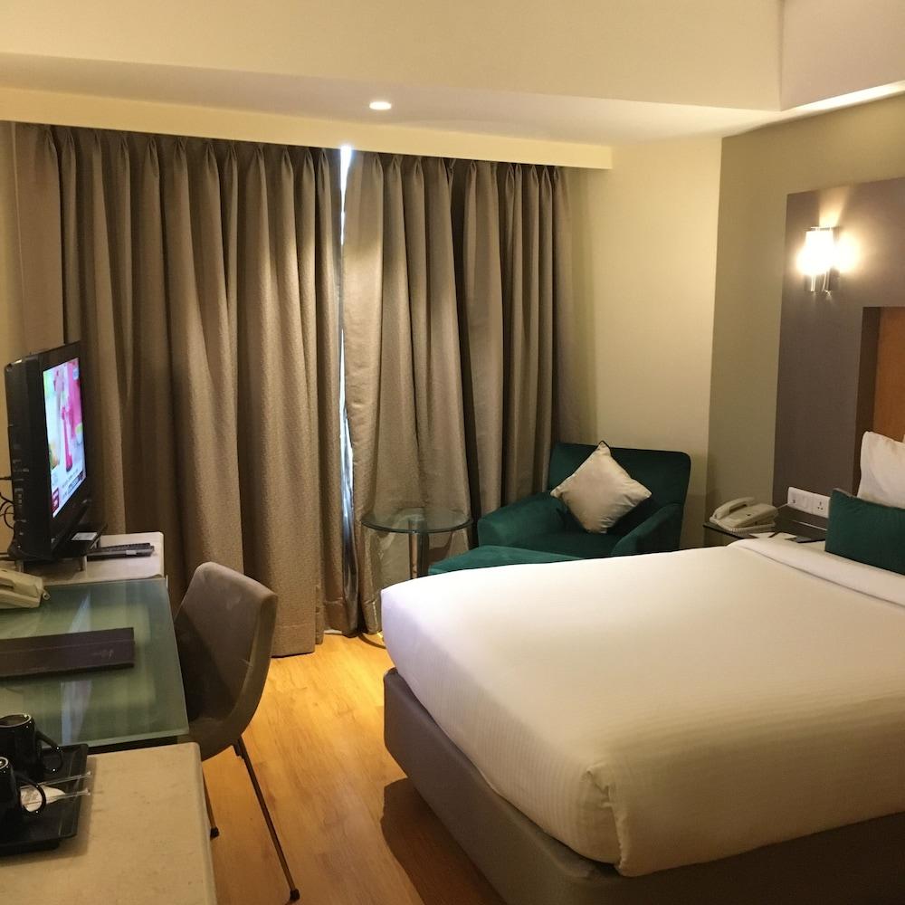 The Golkonda Hotel Haiderabad Buitenkant foto