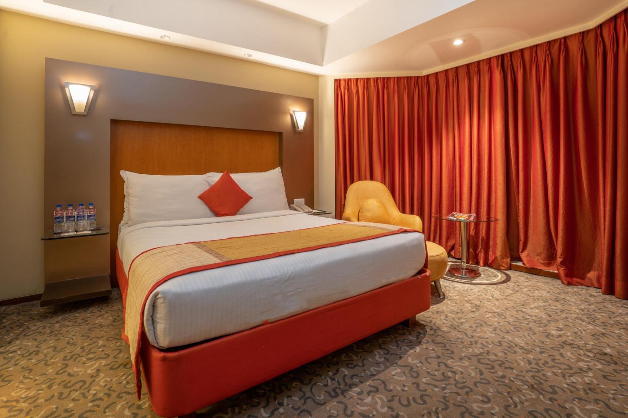 The Golkonda Hotel Haiderabad Buitenkant foto