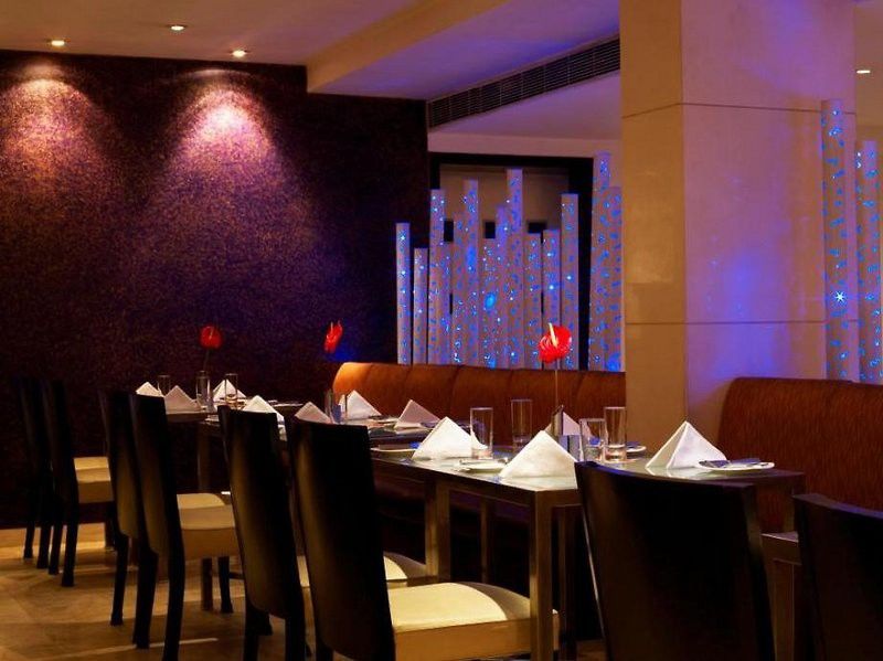 The Golkonda Hotel Haiderabad Restaurant foto