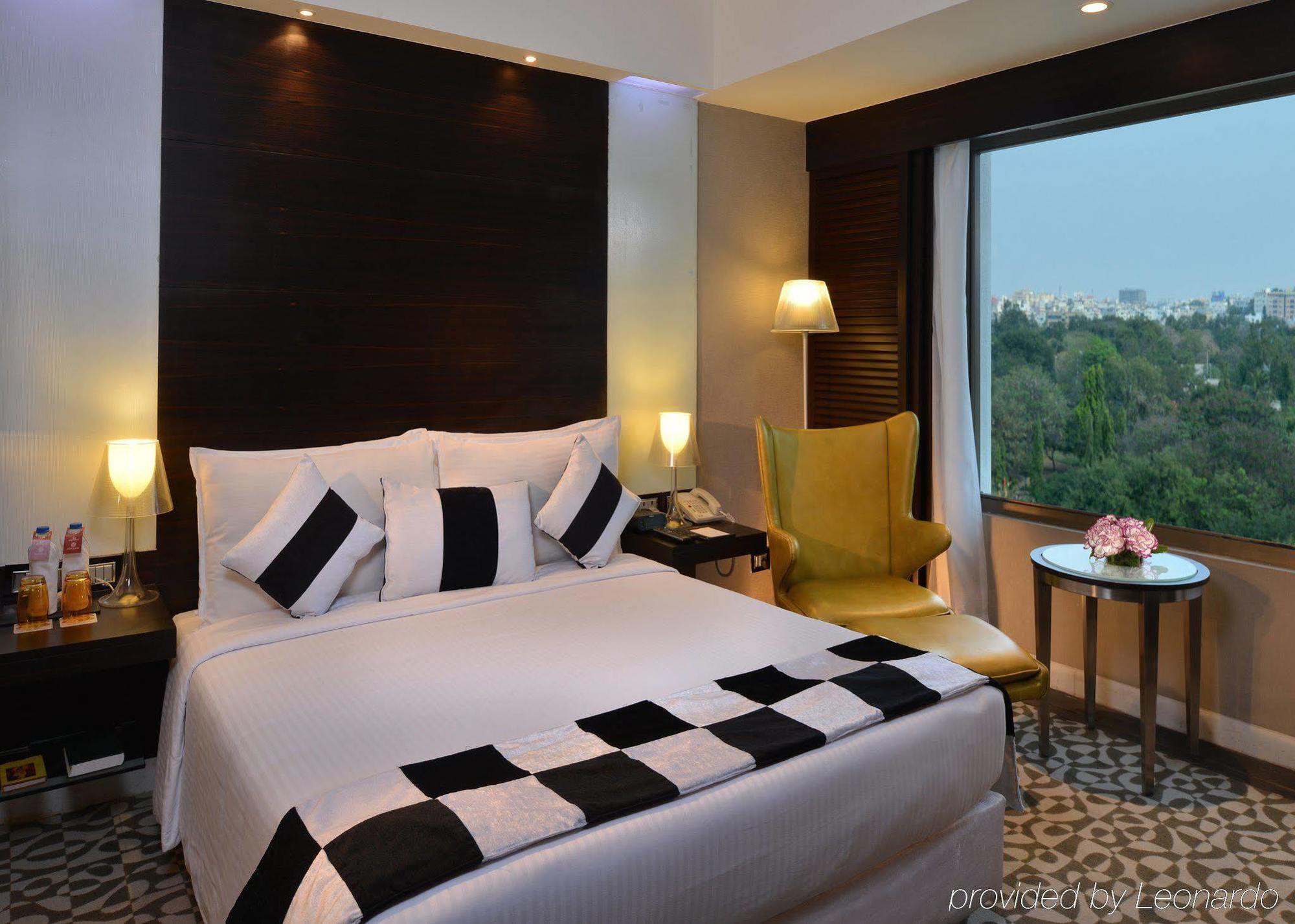The Golkonda Hotel Haiderabad Kamer foto