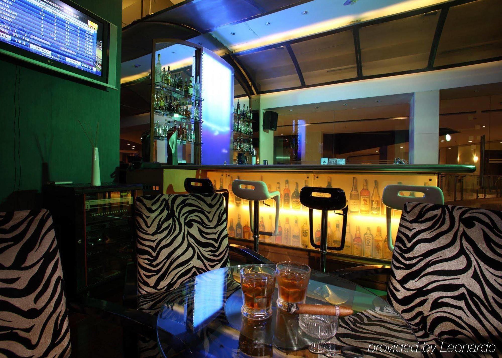 The Golkonda Hotel Haiderabad Restaurant foto